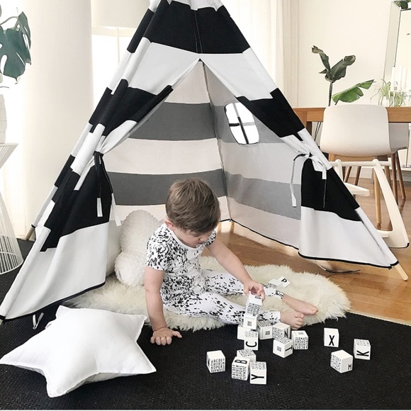 Teepee Tent 5 ft- Teepee- Black & White Stripe-Tent with Canvas Carry Case Kids - Picture 7 of 7